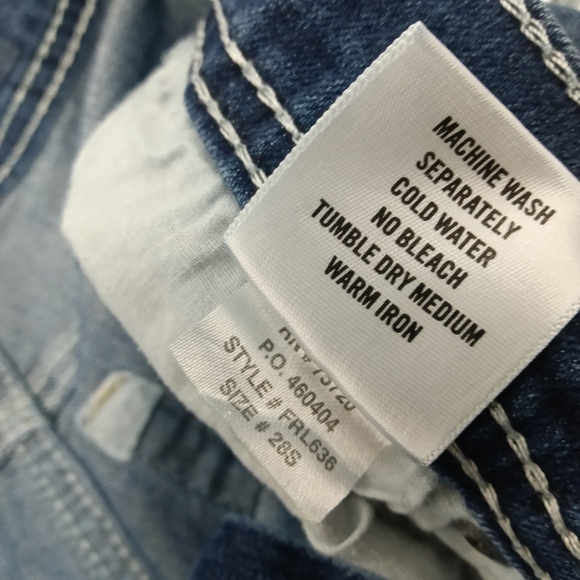 Buckle BKE Reclaim Womens Classic Jeans Size 28 Straight Leg Low Rise Dark Wash - Picture 13 of 13